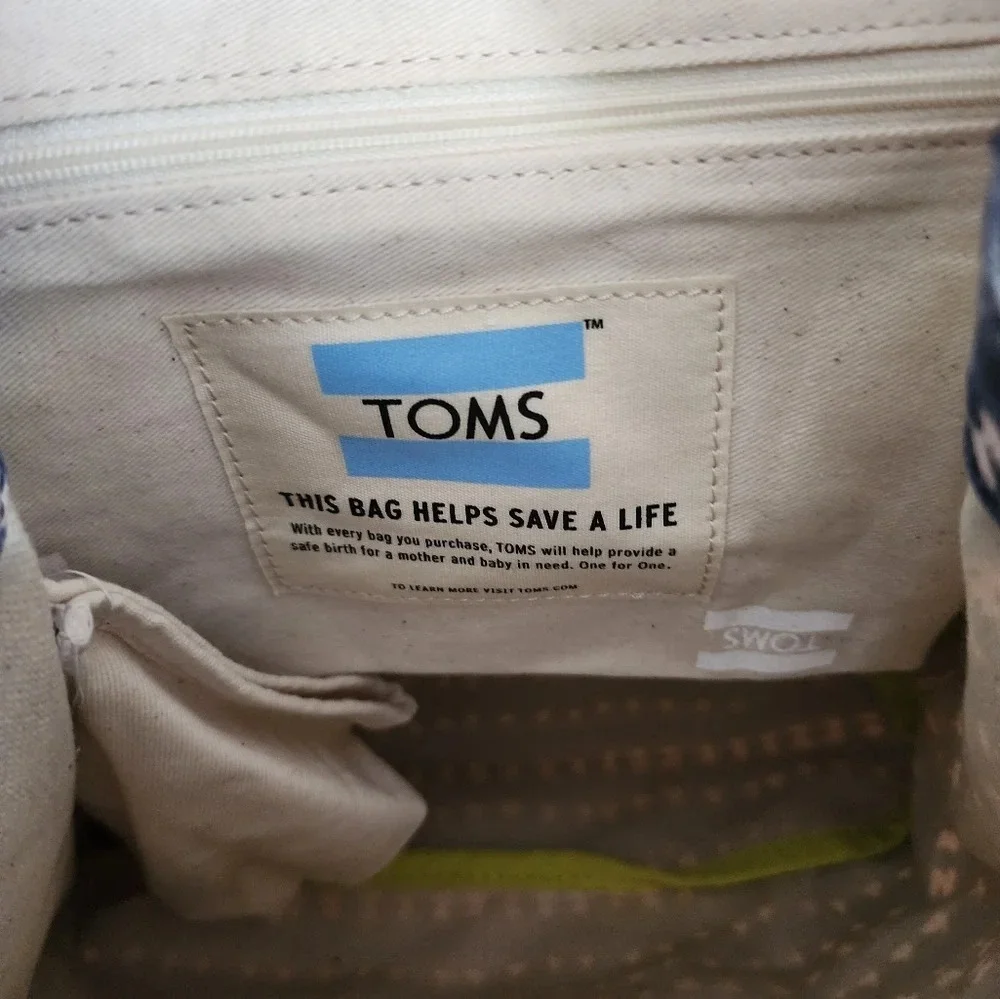 Toms size small